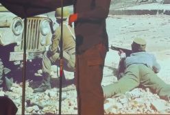 دمپایی‌های محسن نامجو در کنسرت