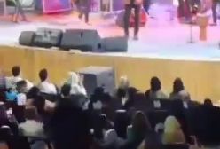 سکته امید جهان در کنسرت شب گذشته بعد از اجرای این قطعه