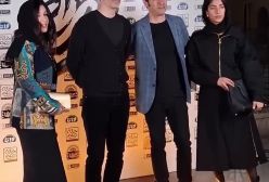 شهاب حسینی و مجتبی جباری به همراه همسران در افتتاحیه اکران فیلم جدید (فیلم)