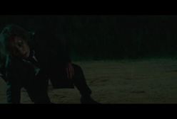 فیلم سینمائی پیرزنی با چاقو با زیرنویس فارسی The Old Woman with the Knife 2025