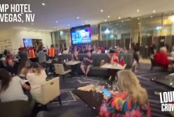 فیلم خوشحالی طرفداران ترامپ در لاس وگاس در هتل ترامپ
