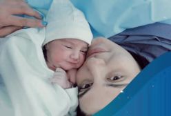 قابی زیبا از مهسا طهماسبی و دخترش | 21 آذر 1403