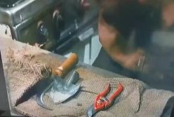 فیلم خاطره انگیز بچه های آسمان و سکانس تاثیرگذار عزاداری شهادت حضرت زهرا | 14 آذر 1403