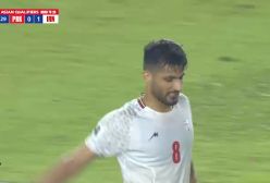 گل دوم ایران برابر کره شمالی توسط محمد محبی در دقیقه 41 بازی