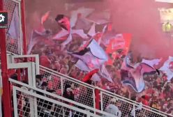 جو پرشور و هیجان ورزشگاه تبریز بعد از گل اول تراکتور | 2 آذر 1403