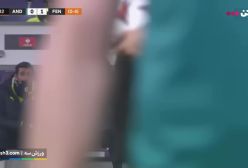 بازی فنرباغچه  مقابل  اندرلخت به علت درگیری در سکوها متوقف شد