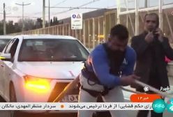 شکستن رکورد گینس توسط جوان شیرازی با کشیدن ۱۶ اتومبیل | 23 بهمن 1403