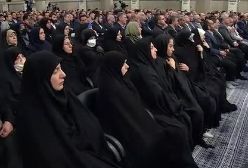رهبر انقلاب: وابستگی به دلار از مشکلات مهم ماست | 3 بهمن 1403