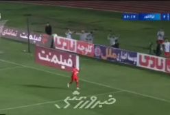 روش جالب روحیه دادن طرفداران تراکتور به تیم محبوب‌شان