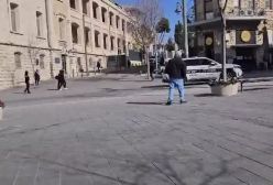 اقدام ناباورانه پلیس اسرائیل: زیرگیری یک عابر پیاده توسط پلیس اسرائیل | 25 دی 1403