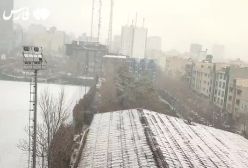 بارش برف در سعادت‌آباد تهران| ۱۲ دی ۱۴۰۳