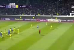 صحنه جنجالی مشکوک به پنالتی برای استقلال