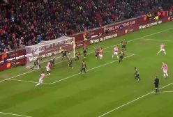 مهارهای حیرت‌انگیز پیتر چک را بارها و بارها تماشا کنید!