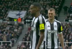 خلاصه بازی نیوکاسل ۴-۳ ناتینگهام فارست