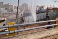 هم‌اکنون! تهران میدان سبلان : هدر رفت فاجعه بار آب در این بی آبی کشور | 15 بهمن 1403