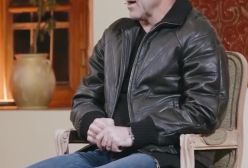 کریم باقری از دلیل زدن سیبیل هایش در بازی های جام جهانی 98 می گوید | 30 آذر 1403