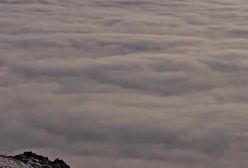 ببینید! تصاویر شگفت انگیز از هوای دیروز زنجان دفن شده زیر ابرها | 22 دی 1403