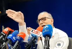 اورژانس پیاده در بازار تهران: آماده برای احیای مردم بابت سکته های قیمتی! | 26 اسفند 1403