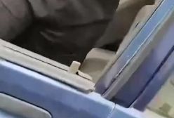 ویدئو دزدیدن اتوبوس در کرمان توسط دانش آموز کم توان ذهنی