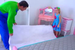 استیسی شو ناستیا  ناستیا واستیسی  ناستیا شو  کودک ناستیا  ناستیا بابایی جدید 2