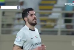 شباب الاهلی با گلزنی سعید عزت اللهی و سردار آزمون از شکست مقابل الوحده نجات یافت