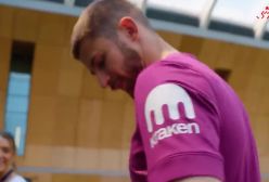 ویدیو رسمی از پشت صحنه باشگاه تاتنهام برای رونمایی از کیت لباس های باشگاه