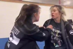 تمرینات بلا رمزی برای  نقش الی در فصل دوم «آخرین بازمانده از ما»