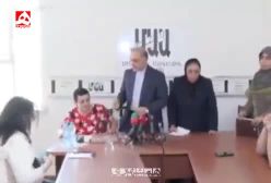 سبحانی، سفیر ایران در ارمنستان  در نشست خبری  خبرنگار رادیو فردا  را اخراج  کرد