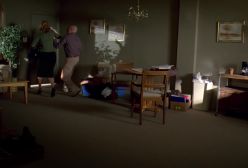 سریال بریکینگ بد فصل سوم قسمت 01