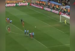 «دست خدا» از آن سوارس شد؛ لحظه‌ای تاریخی در جام جهانی ۲۰۱۰