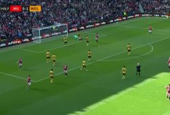 خلاصه بازی منچستریونایتد ۰ - ولورهمپتون ۱