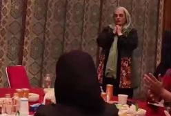 سوپرایز تولد ساناز سعیدی در مراسم تقدیر از سریال «ذهن زیبا»