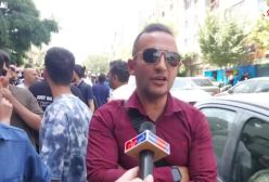 اعتراض هواداران استقلال مقابل دوربین خبرورزشی؛ این حق ما نیست!