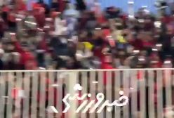 کری‌خوانی دخترهای پرسپولیسی برای استقلال در یزد +فیلم