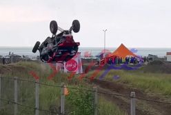 حادثه‌ وحشتناک دیگر در اتومبیلرانی کشور؛ ماشین آفرود چپ کرد! +فیلم