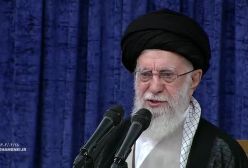 رهبر انقلاب امروز: خداوند نصرت را زیر چتر قرآن برای ملت ایران تضمین کرده است | 25 تیر 1404