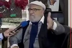 انتقاد داریوش ارجمند از سینمای ایران :  سینمای ما مثل حمام عمومی شده!
