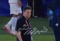 چهره غمگین و متعجب قلعه‌نویی در پایان نیمه اول