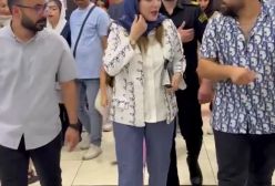 تیپ و استایل متفاوت رویا میرعلمی در اکران مردمی جزایر قناری