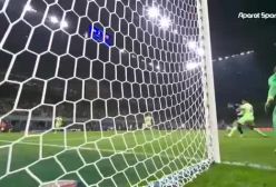 توصیف جالب عادل فردوسی‌پور از آچربی ؛ زننده گل نجات بخش اینتر مقابل بارسا | 16 اردیبهشت 1404