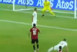 ببینید | گل بی‌نظیر یاسر آسانی به لهستان در مقدماتی یورو ۲۰۲۴ با پیراهن تیم ملی آلبانی