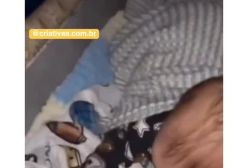 وقتی بابا خروپف می کنه...😂😐  .