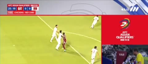 تصاویر واضح از ضربه شدید بازیکن قطر به صورت عارف آقاسی