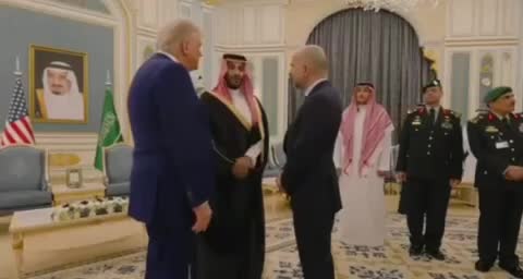 فیلمی از همراهی یک ایرانی با ترامپ در سفر به عربستان